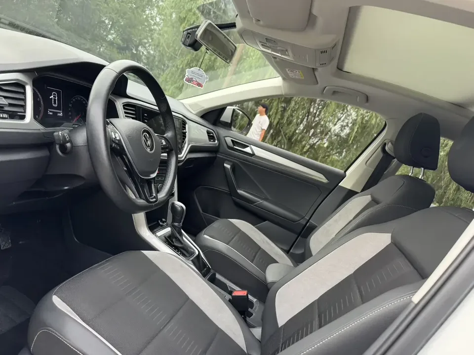 Volkswagen T-Roc TANG 2022 280TSI DSG 2WD Elite PLUS 2022 — thumbnail 5