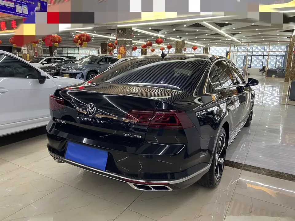Volkswagen Magotan Magotan 2023 2 millionth anniversary edition 280TSI DSG leading model 2023 — thumbnail 2
