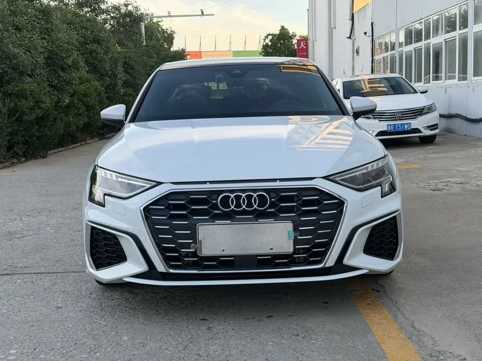 Audi A3 Audi A3 2022 Sportback 35 TFSI Stylish and Elegant 2023 — thumbnail 2