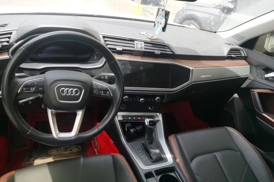 Audi Q3 Audi Q3 2023 35 TFSI Stylish and Elegant 2023 — thumbnail 4