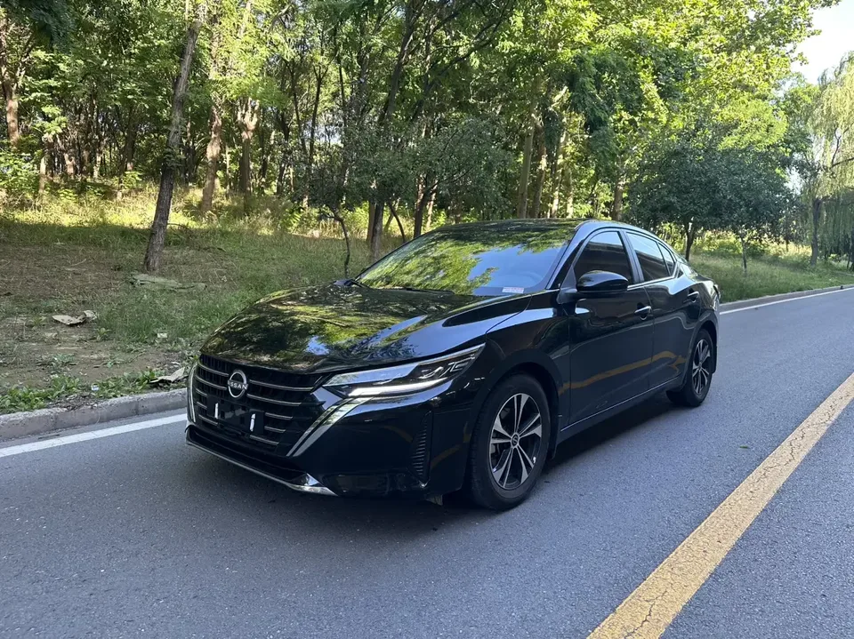 Nissan Sylphy Sylphy 2023 1.6L CVT Enjoy Edition 2024 — photo 1, buy with delivery to Moscow