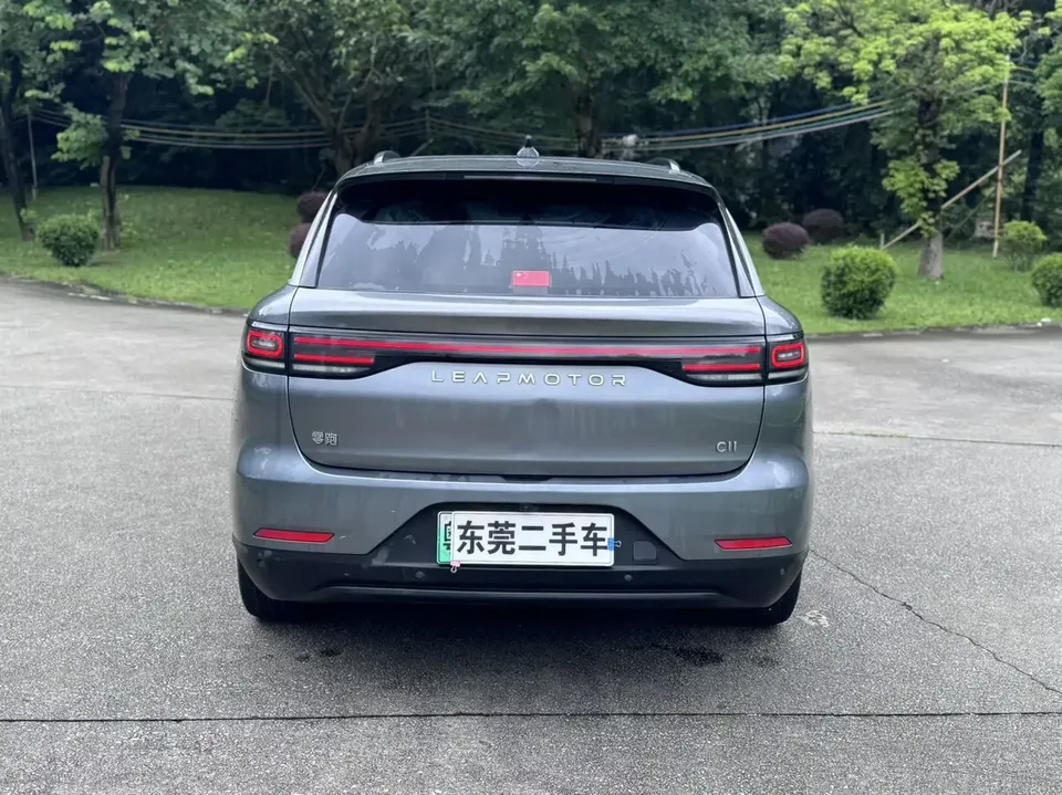 Leapmotor Zero running C11 Zero running C11 2021 Premium Edition 2022 — thumbnail 2