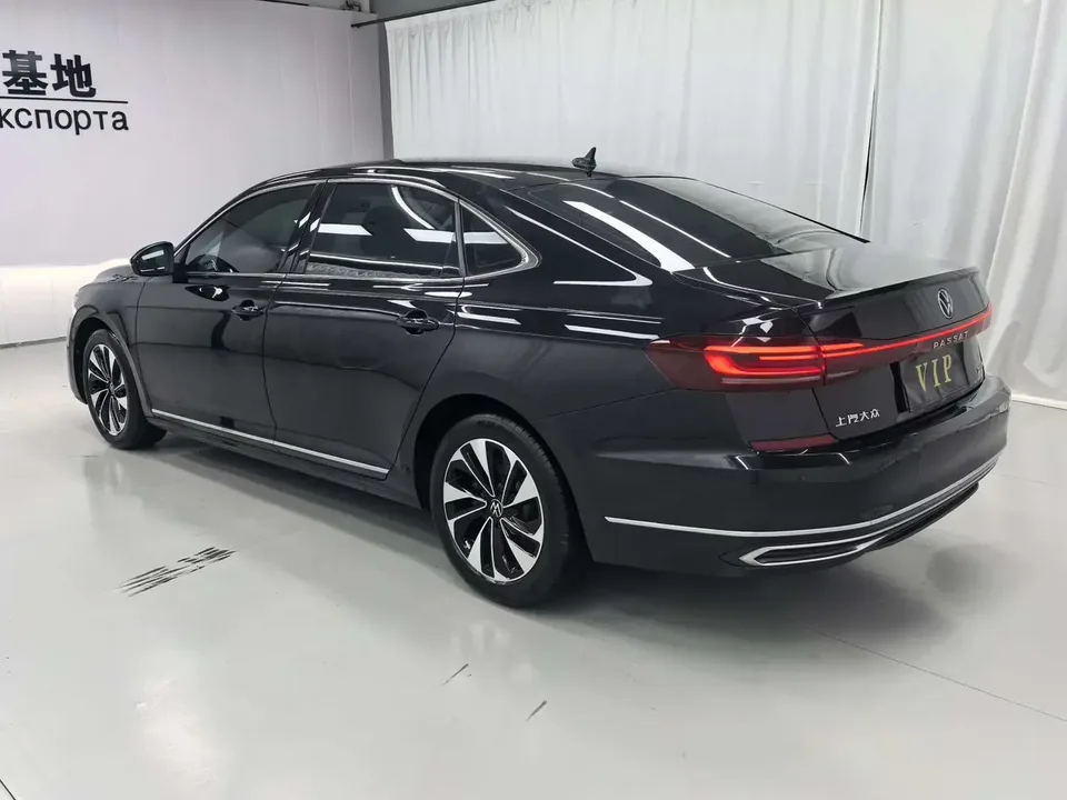 Volkswagen Passat Passat 2023 280TSI Star Elite Edition 2023 — thumbnail 4