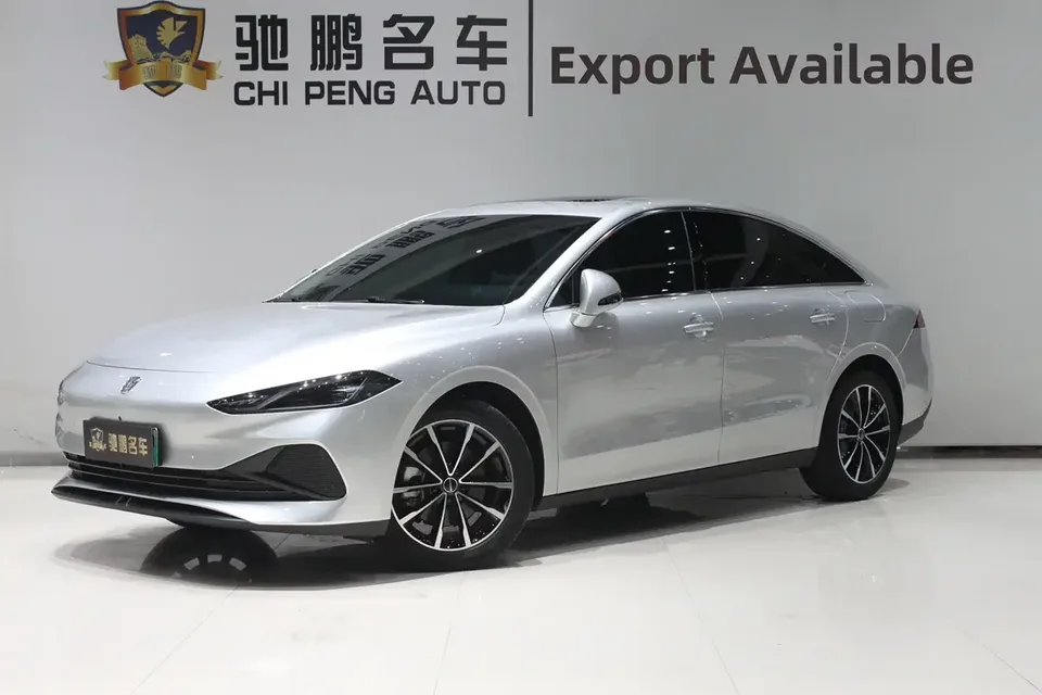 Roewe D7 DMH Roewe D7 DMH 2025 125 World Champion Excellence Edition 2025 — photo 1, buy with delivery to Moscow