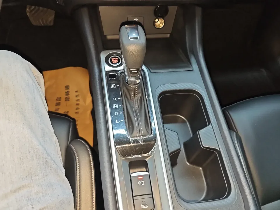 Nissan Sylphy Sylphy 2025 1.6L CVT True Edition 2025 — thumbnail 4