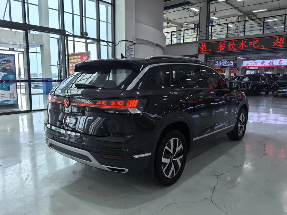 Volkswagen Tayron Tanyue 2023 280TSI 2WD Luxury Plus Advanced Edition 2023 — thumbnail 2