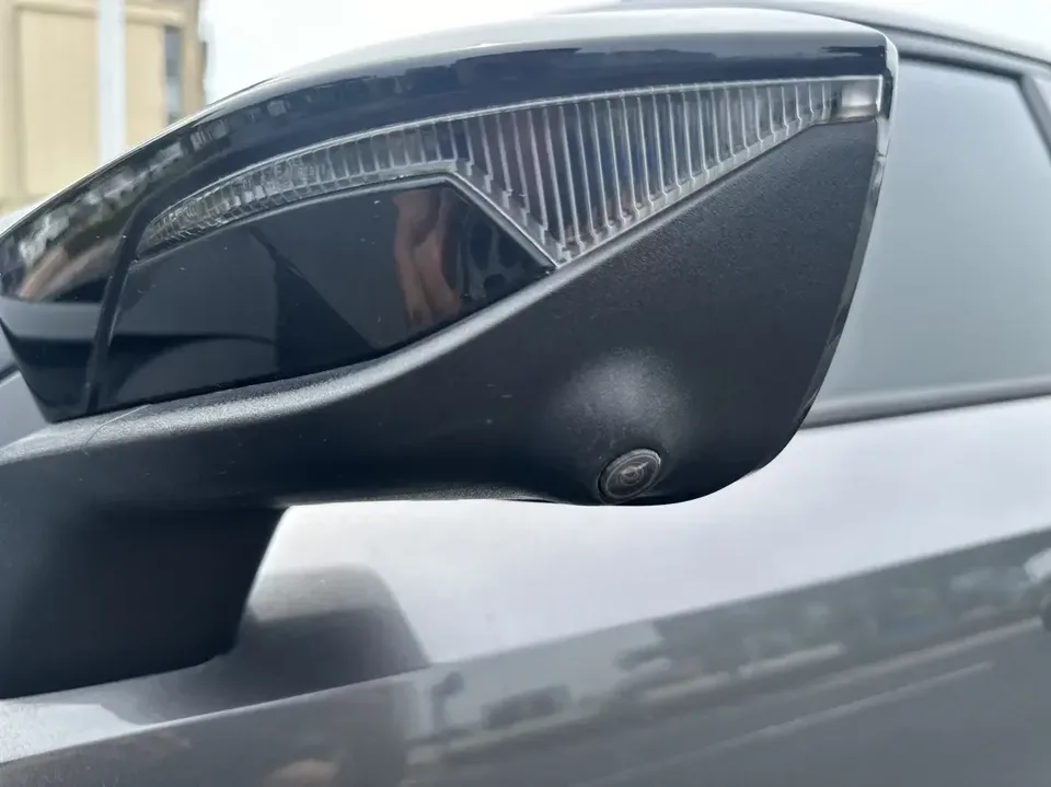 Changan UNI-V Changan UNI-V 2022 1.5T Sports Edition 2022 — thumbnail 4