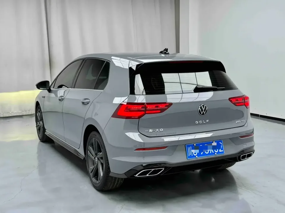 Volkswagen Golf golf 2023 280TSI DSG R-Line 2023 — thumbnail 2