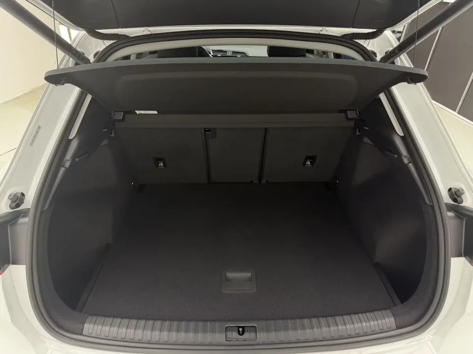 Audi Q3 Audi Q3 2022 35 TFSI Stylish Dynamic 2022 — thumbnail 4