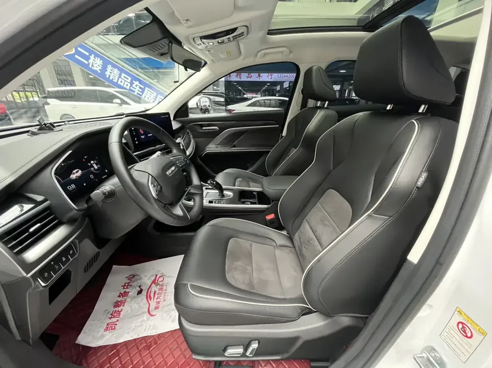 Haval H6 Haval H6 2023 National Trend Edition 1.5T Automatic Champion Edition 2023 — thumbnail 5