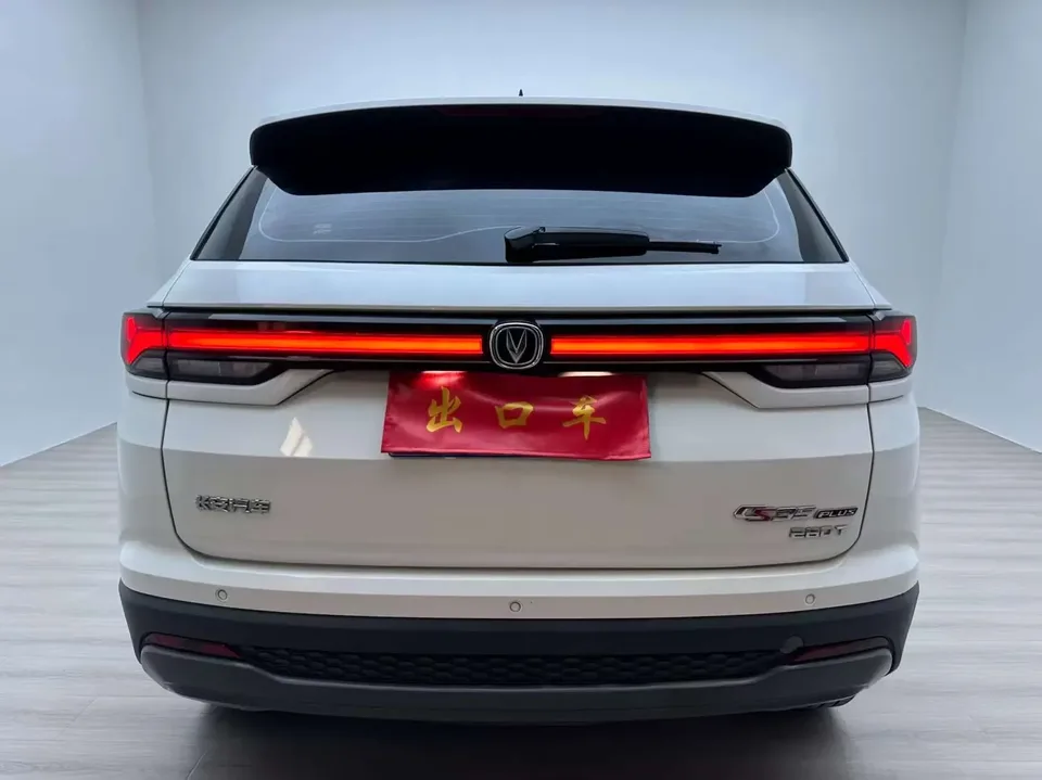 Changan CS35 Plus Changan CS35 PLUS 2023 Enjoyable Edition Blue Whale NE 1.4T DCT Luxury Edition 2023 — thumbnail 2