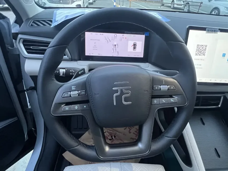 BYD Yuan Up Yuan UP 2025 Smart Driving Edition 401KM Vitality Edition 2026 — thumbnail 4