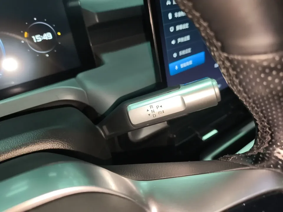 AION Y AION Y 2023 Plus 510 Smart Edition 2023 — thumbnail 4
