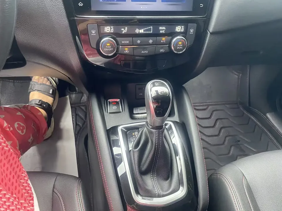 Nissan Qashqai Qashqai 2022 2.0L XV Smart Edition 2023 — thumbnail 4