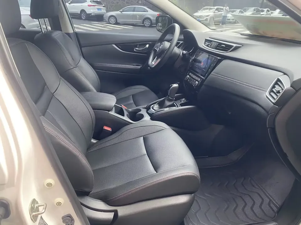 Nissan Qashqai Qashqai 2022 2.0L XV Smart Edition 2023 — thumbnail 5