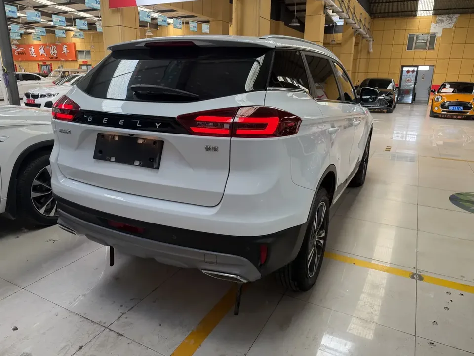 Geely Atlas Boyue 2022 Boyue X 1.8TD DCT Smart 2022 — thumbnail 2