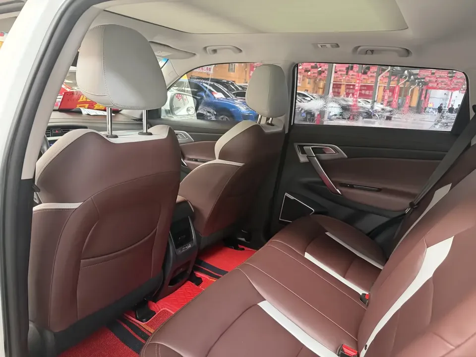 Geely Atlas Boyue 2022 Boyue X 1.8TD DCT Smart 2022 — thumbnail 3