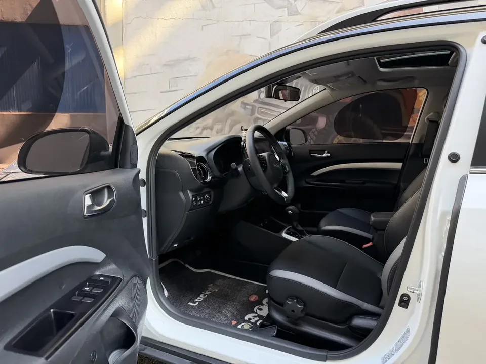 Kia KX1 Yipao 2021 1.4L Automatic Fun Edition 2024 — thumbnail 5