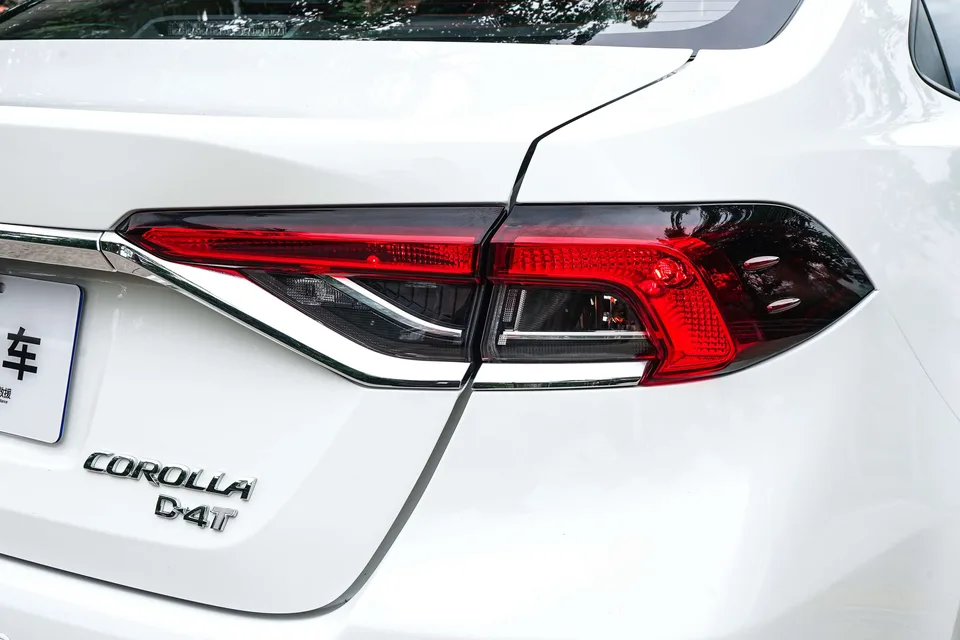Toyota Corolla Corolla 2021 1.2T S-CVT Elite PLUS Edition 2022 — thumbnail 3