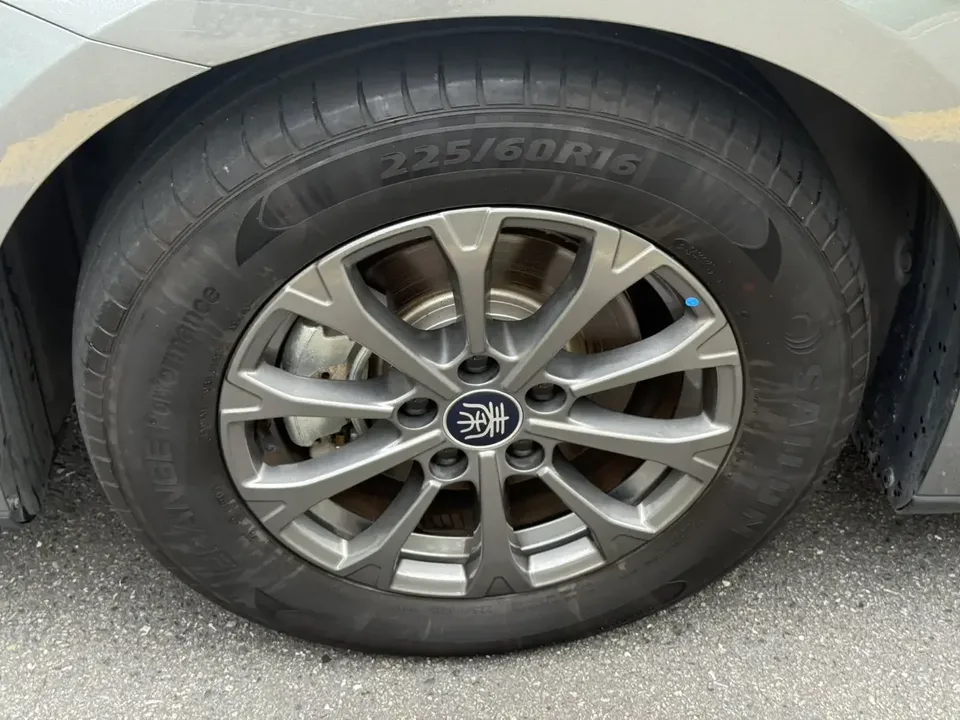 BYD Qin L DM Qin L DM 2025 Intelligent Driving Edition DM-i 80KM Leading Edition 2025 — thumbnail 4