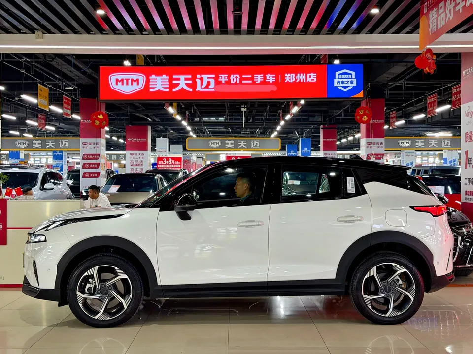 Lynk & Co 06 Lynk & Co 06 2025 Renew 1.5T Halo 2025 — thumbnail 4