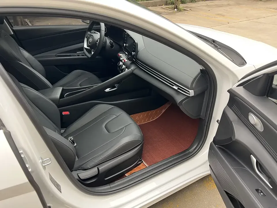 Hyundai Elantra Elantra 2023 1.5L CVT GLX Elite Edition 2024 — thumbnail 3