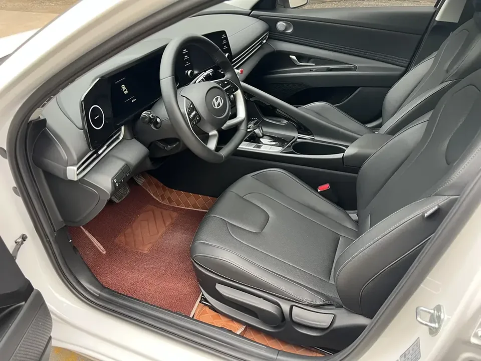 Hyundai Elantra Elantra 2023 1.5L CVT GLX Elite Edition 2024 — thumbnail 4
