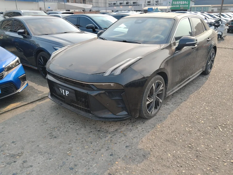 Lynk & Co 03 Lynk & Co 03 2023 1.5TD DCT Jin Pro 2023 — photo 1, buy with delivery to Moscow