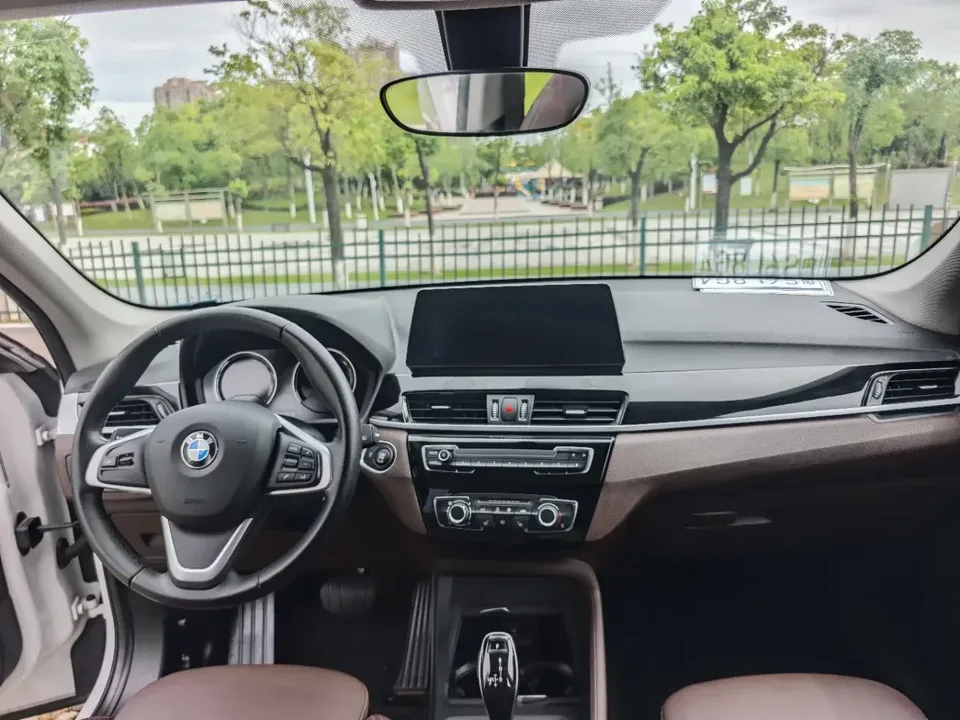 BMW X1 BMW X1 2022 sDrive20Li Fashion 2023 — thumbnail 4