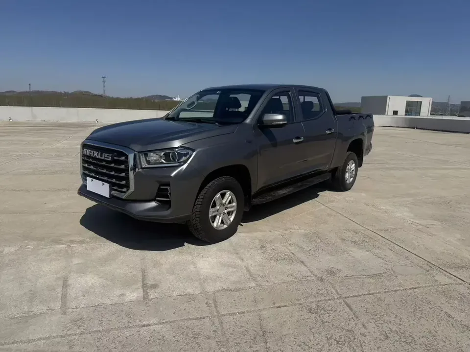 Datong Interstellar interstellar 2023 Star L 2.0T Manual Diesel 2WD Elite Edition Long Box 2023 — photo 1, buy with delivery to Moscow