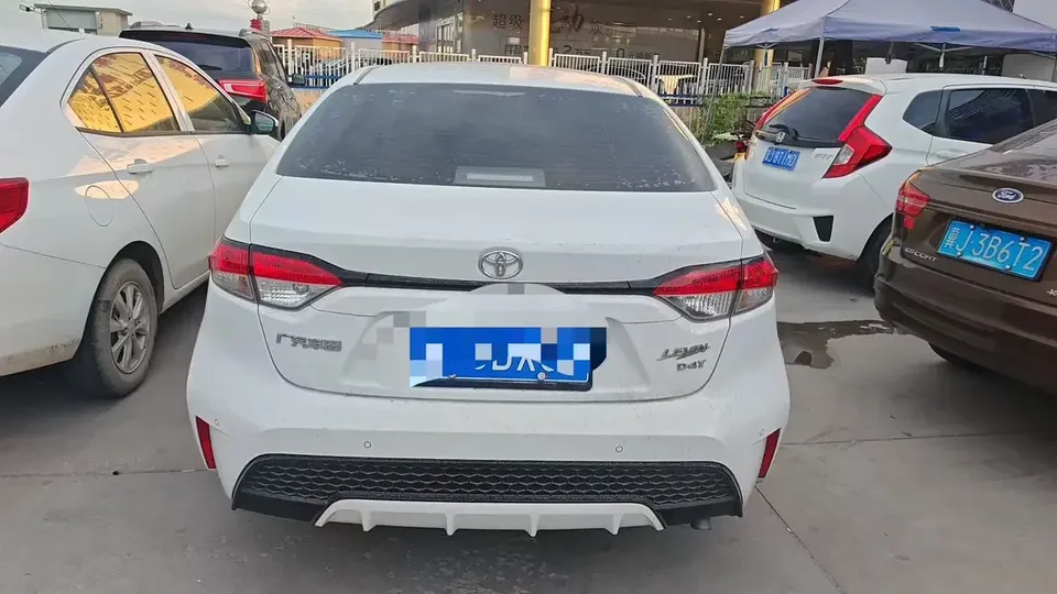 Toyota Levin Lei Ling 2022 185T CVT Sports Edition 2022 — thumbnail 2