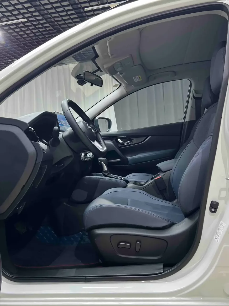 Nissan Qashqai Qashqai 2025 Honor 2.0L CVT XV+ Leading Edition 2025 — thumbnail 5