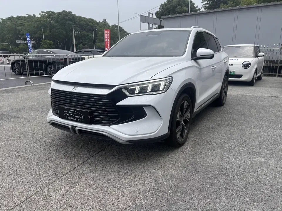 BYD Song Pro DM Song Pro DM 2023 DM-i Champion Edition 110km Excellence 2023 — photo 1, buy with delivery to Moscow