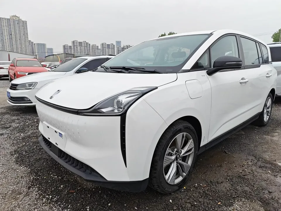 FAW Bestune NAT Pentium NAT 2023 PRO Enjoy Travel Edition 419KM 2026 — photo 1, buy with delivery to Moscow