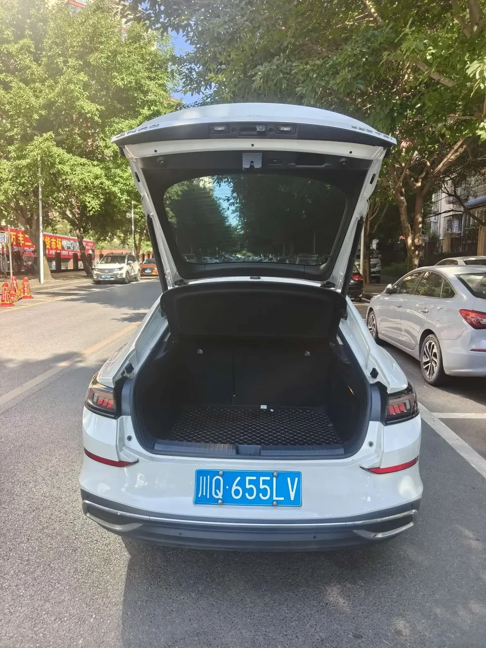 Volkswagen Lamando Lingdu 2022 Lingdu L 280TSI DSG Cool Edition 2022 — thumbnail 5