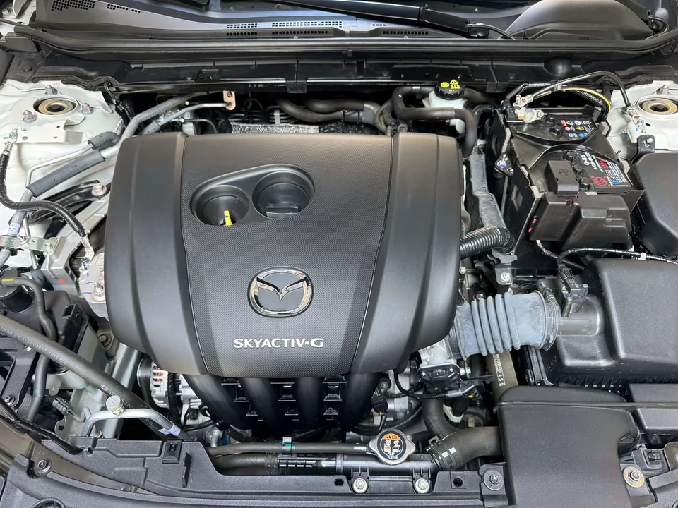 Mazda Axela Mazda3 Angkesela 2023 2.0L Automatic Quality Edition 2025 — thumbnail 2