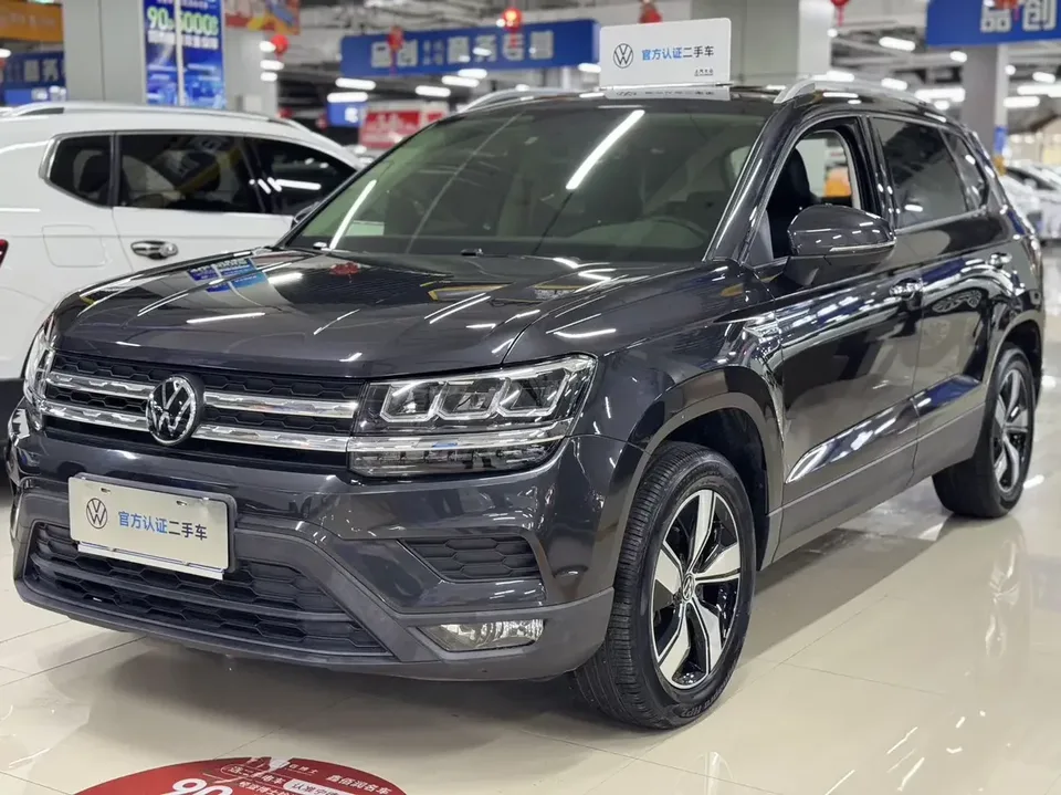 Volkswagen Tharu tuyue 2022 280TSI 2WD Comfort Edition 2022 — photo 1, buy with delivery to Moscow
