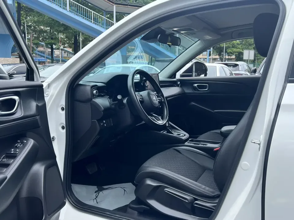 Honda WR-V HondaXR-V 2023 Modified 1.5L CVT Hot Edition 2023 — thumbnail 3