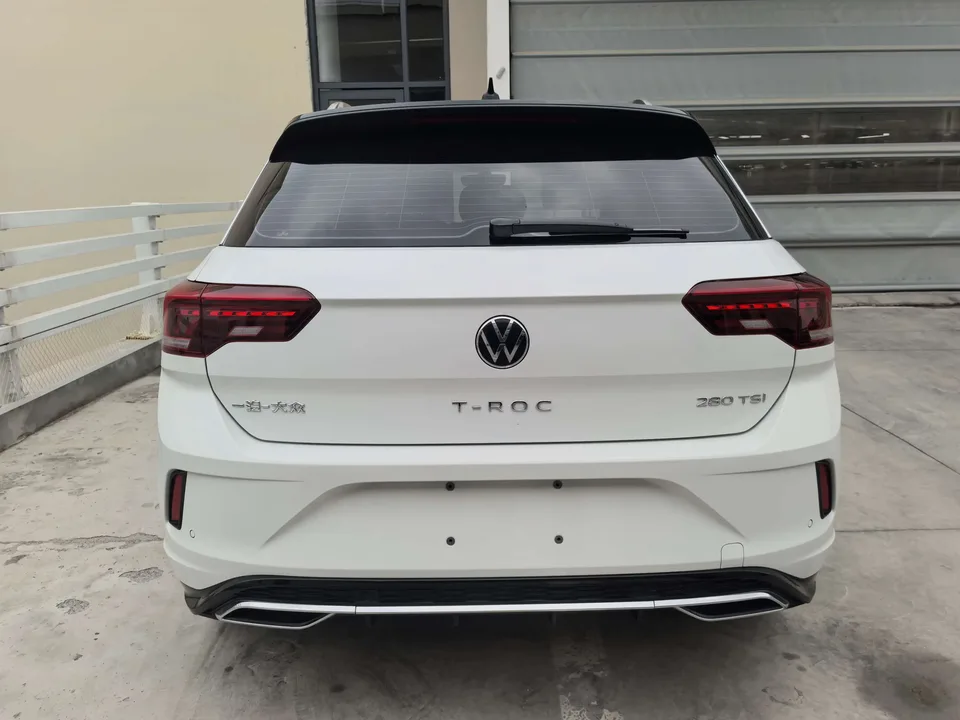 Volkswagen T-Roc TANG 2022 280TSI DSG 2WD R-Line Pro PLUS 2022 — thumbnail 2