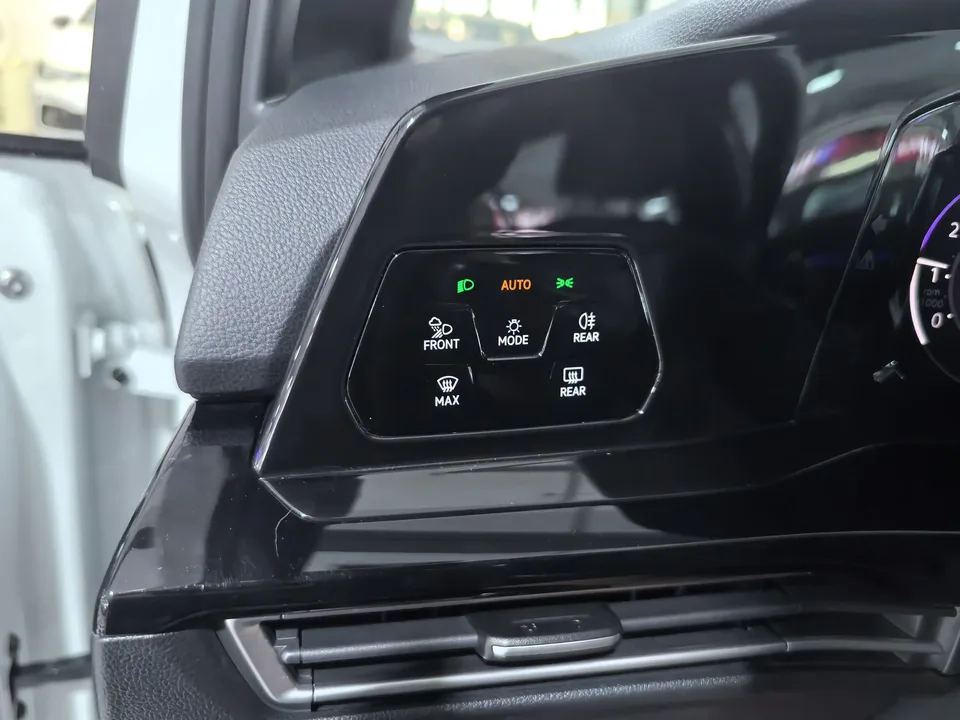 Volkswagen Golf golf 2021 280TSI DSG R-Line 2022 — thumbnail 4