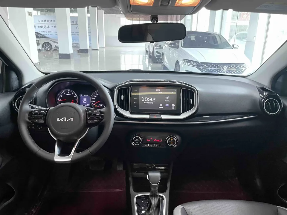 Kia KX1 Yipao 2021 1.4L CVT Fun Sunroof Model 2022 — миниатюра 4