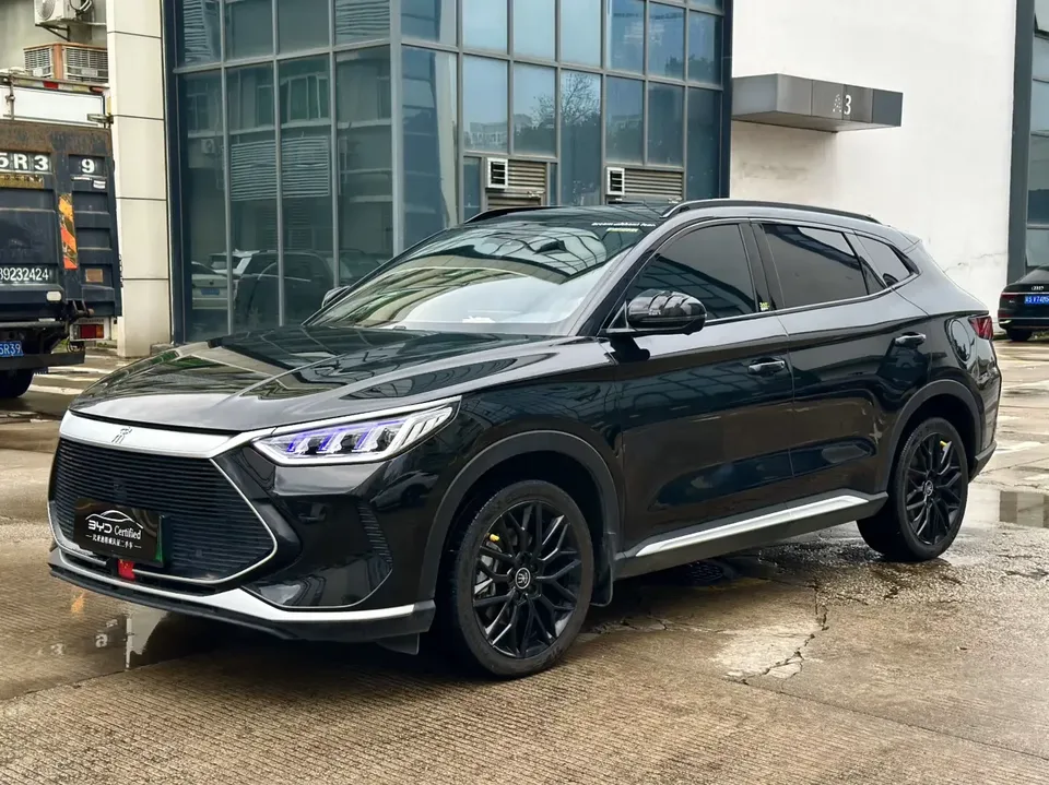 BYD Song PLUS DM Song PLUS DM 2021 DM-i 110KM 2WD Flagship PLUS 2023 — photo 1, buy with delivery to Moscow