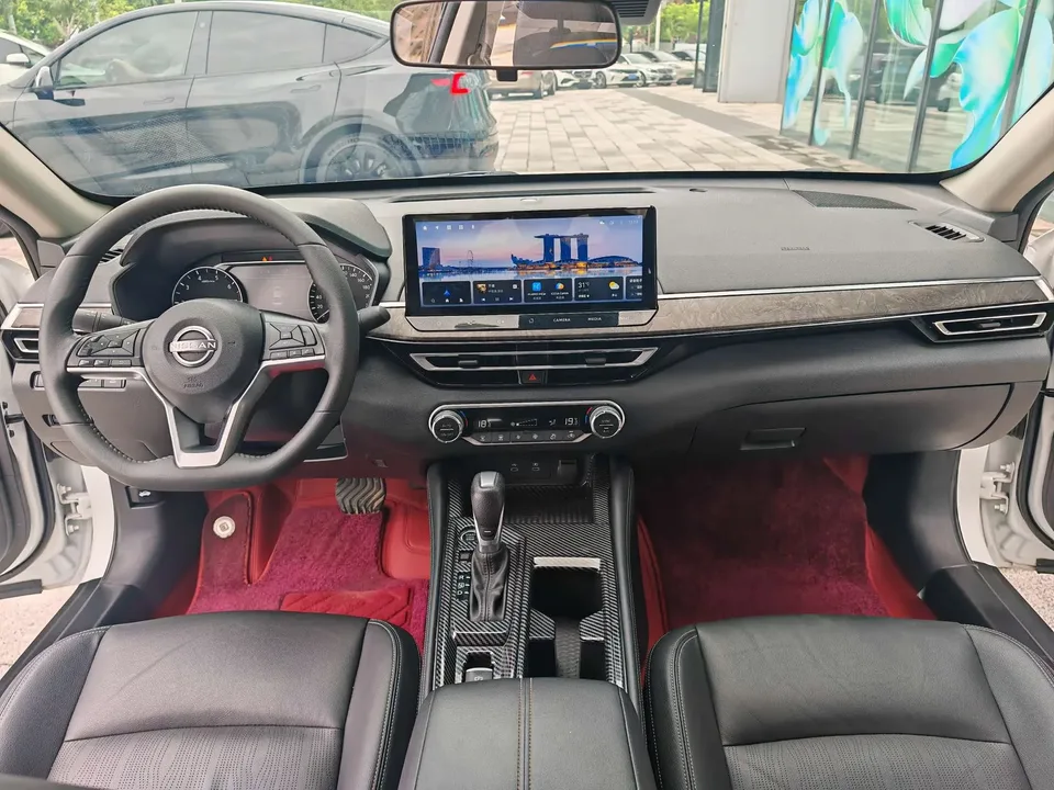 Nissan Altima Sound of nature 2022 2.0L XL-TLS Enjoy Edition 2023 — thumbnail 3