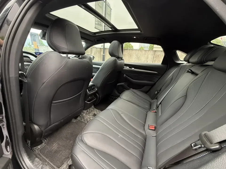 Geely Preface Xing Rui 2026 1.5T Dongfang Yao Fuyao Edition 2026 — thumbnail 3