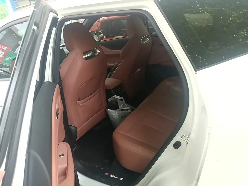 Changan Uni-Z Changan UNI-Z 2025 1.5T DCT Premium 2024 — thumbnail 3