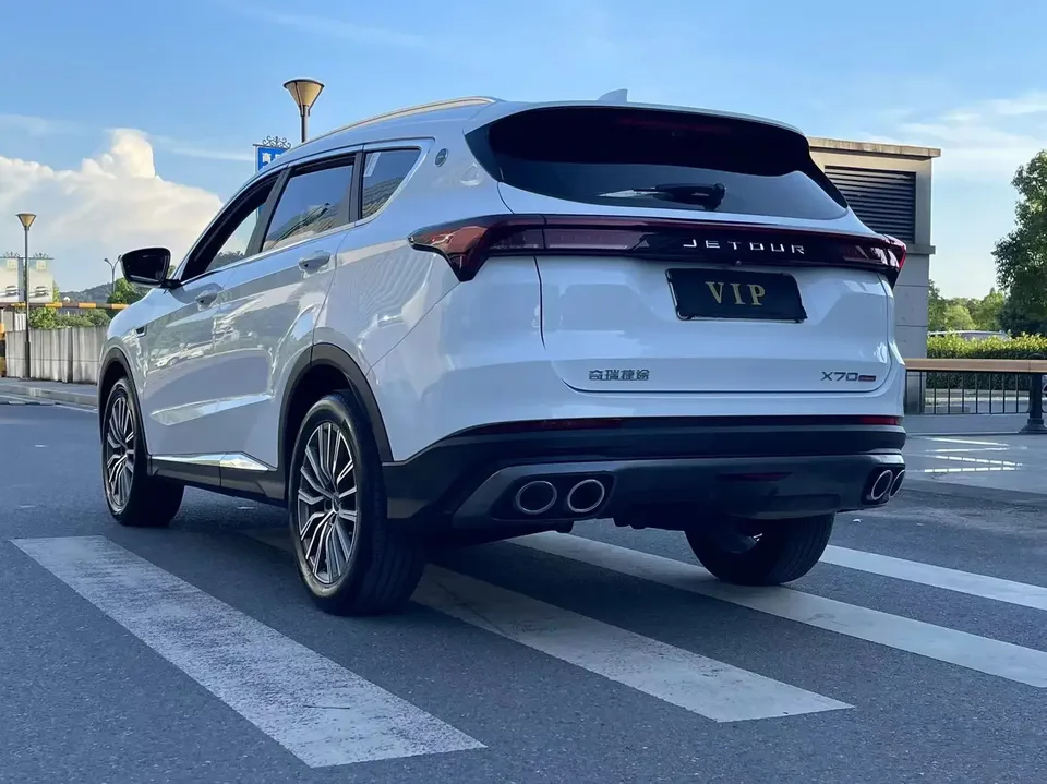 Jetour Jietu X70 PLUS Jietu X70 PLUS 2025 1.5T 6DCT Ultimate Edition 5 Seaters 2025 — thumbnail 2