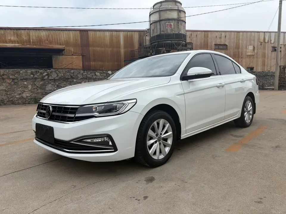 Volkswagen Bora Bora 2021 280TSI DSG Elite Smart Edition 2022 — photo 1, buy with delivery to Moscow