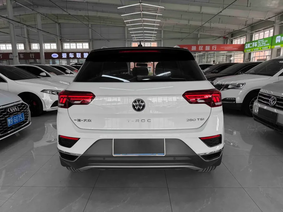 Volkswagen T-Roc TANG 2022 280TSI DSG 2WD Comfort PLUS 2022 — thumbnail 2