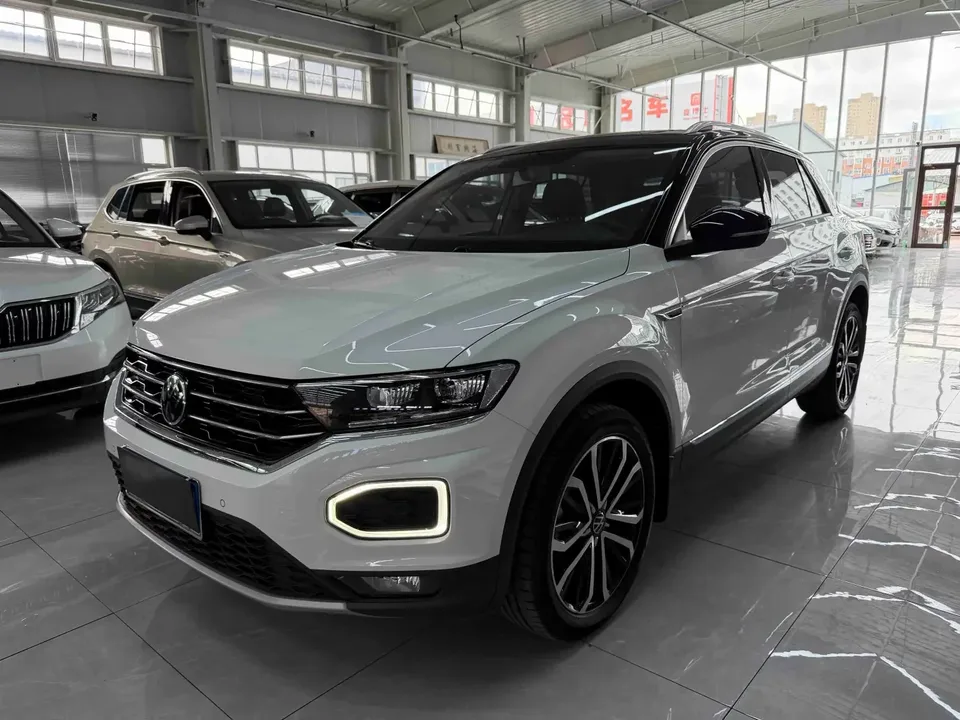 Volkswagen T-Roc TANG 2022 280TSI DSG 2WD Comfort PLUS 2022 — photo 1, buy with delivery to Moscow