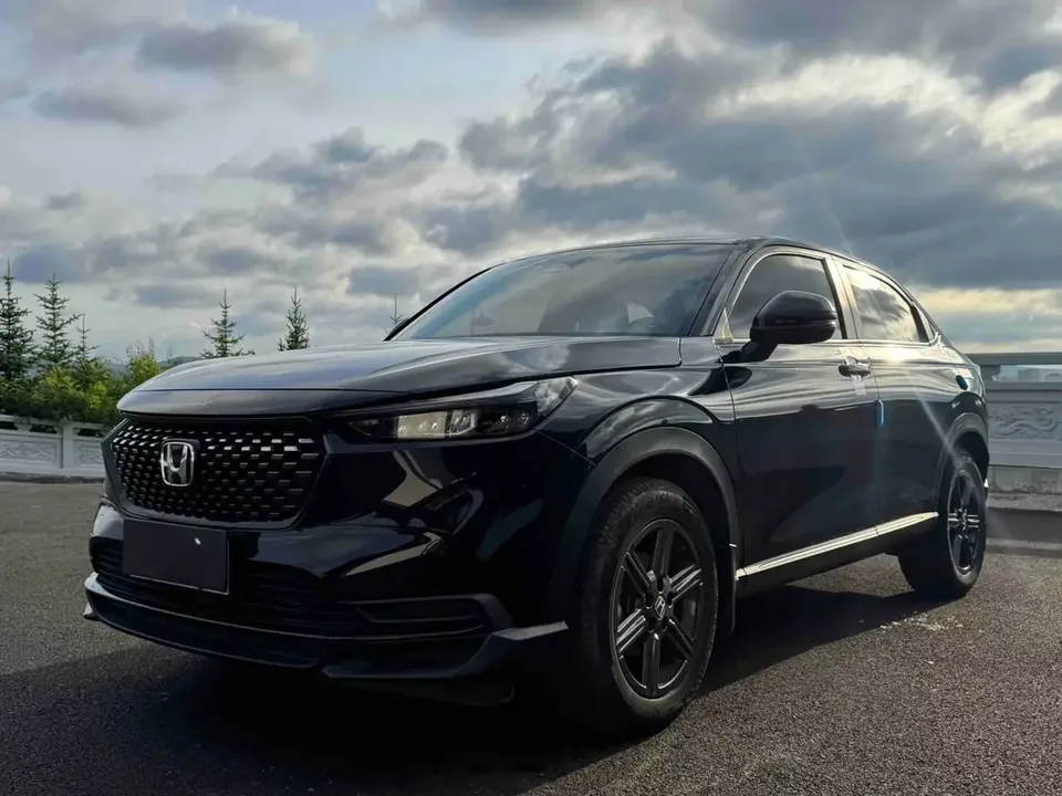 Honda WR-V HondaXR-V 2023 1.5L CVT Hot Edition 2023 — photo 1, buy with delivery to Moscow